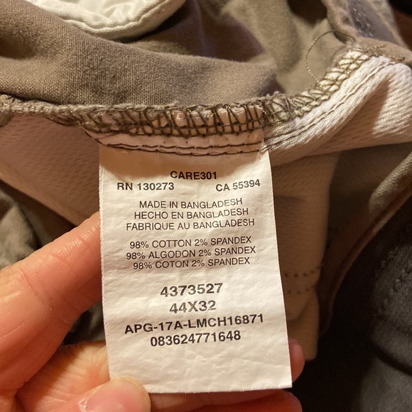 Mens khakis - Picture 3 of 3